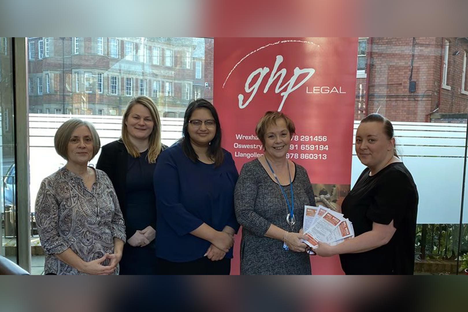 Home Instead Senior Care donate £500 to Nightingale House Hospice